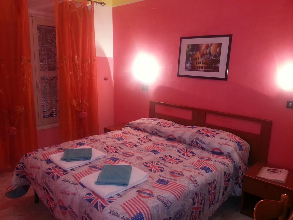 Roxena House Hotel Rome Buitenkant foto